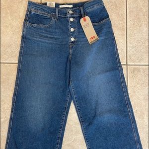 New Levi’s Mile High cropped wide leg denim pant